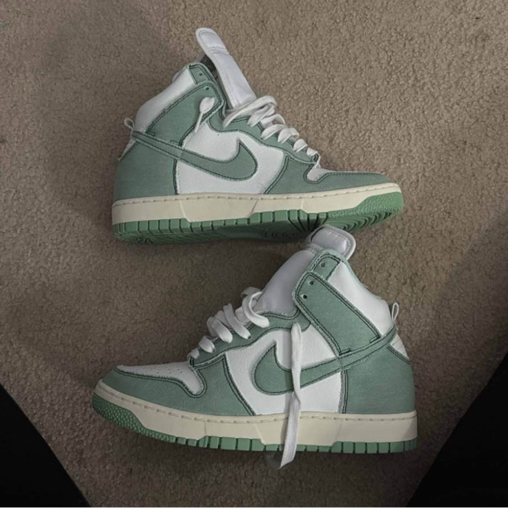 Women Dunks 1985